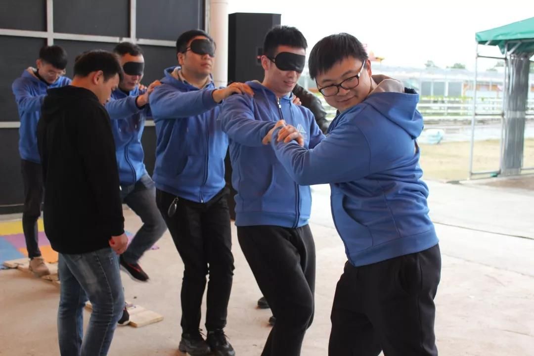 15833980639539457YYt.jpg 瀝青瓦8.jpg